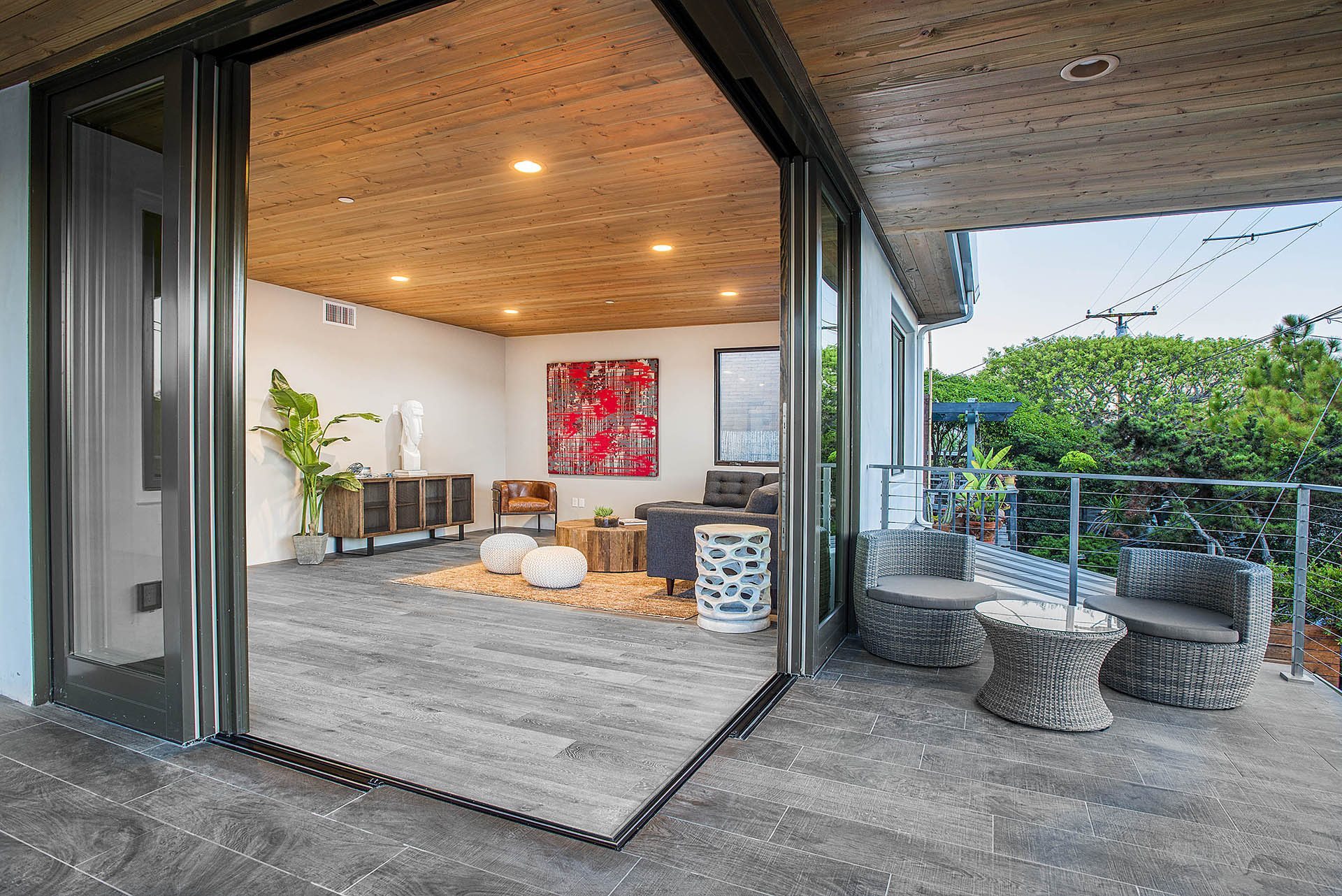 indoor-outdoor-living-space